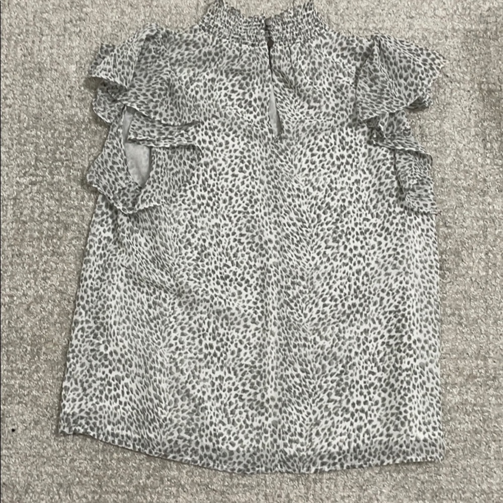 1.State Top With Flutter Sleeves - image 2